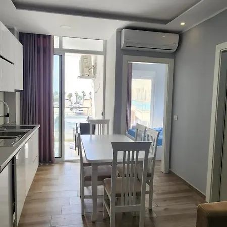 Summer In 公寓 Shëngjin