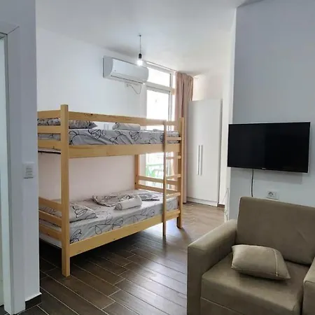 Apartment Summer In *