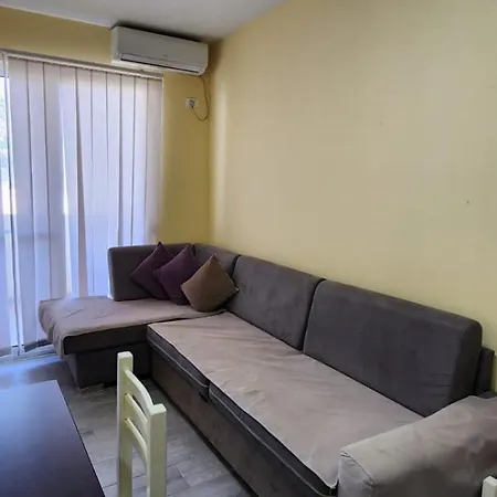 Apartment Summer In